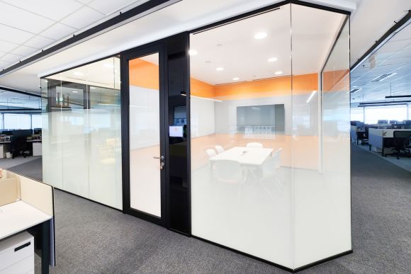 Improving Office Productivity With Acoustic Glass Partitions