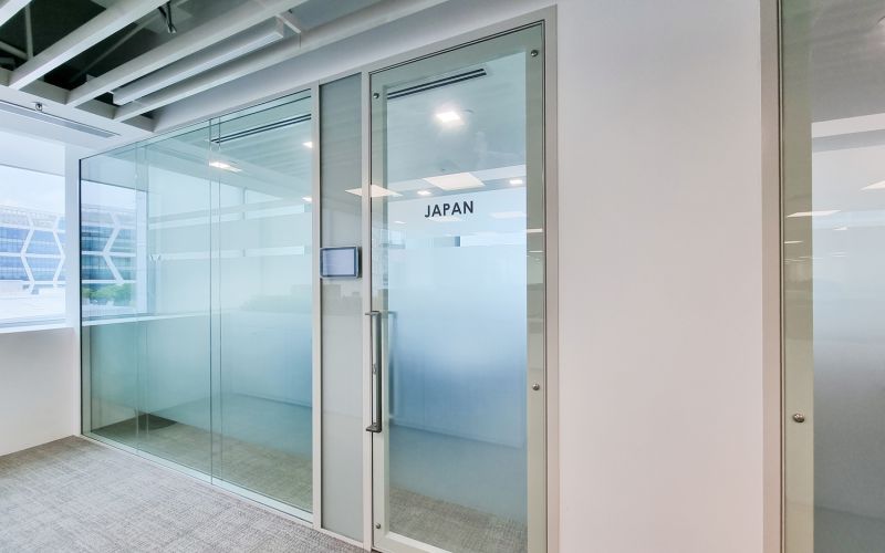Tech Panel with Double Glazed Glass Partition System