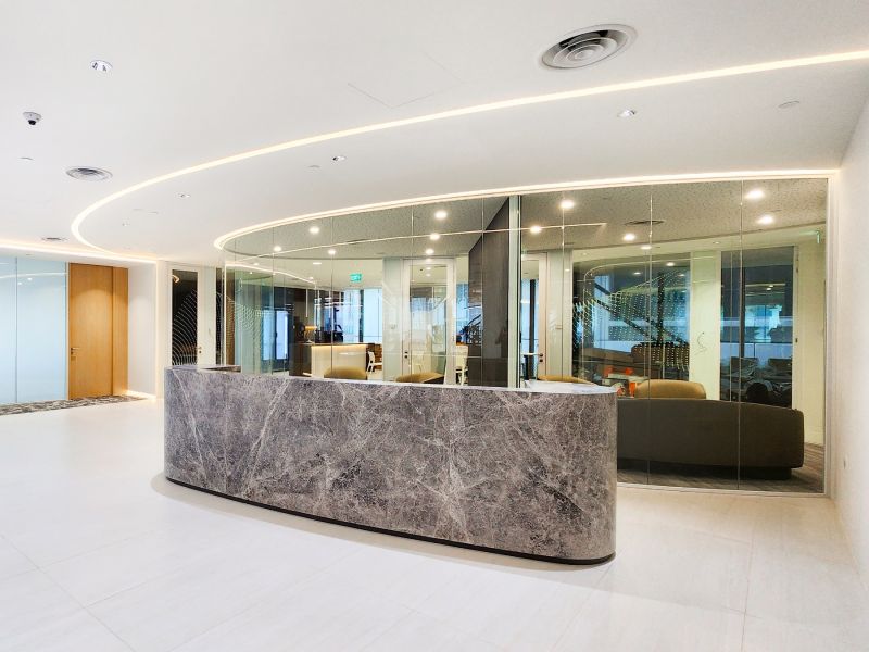 Single Glazed Acoustic Curved Glass Reception