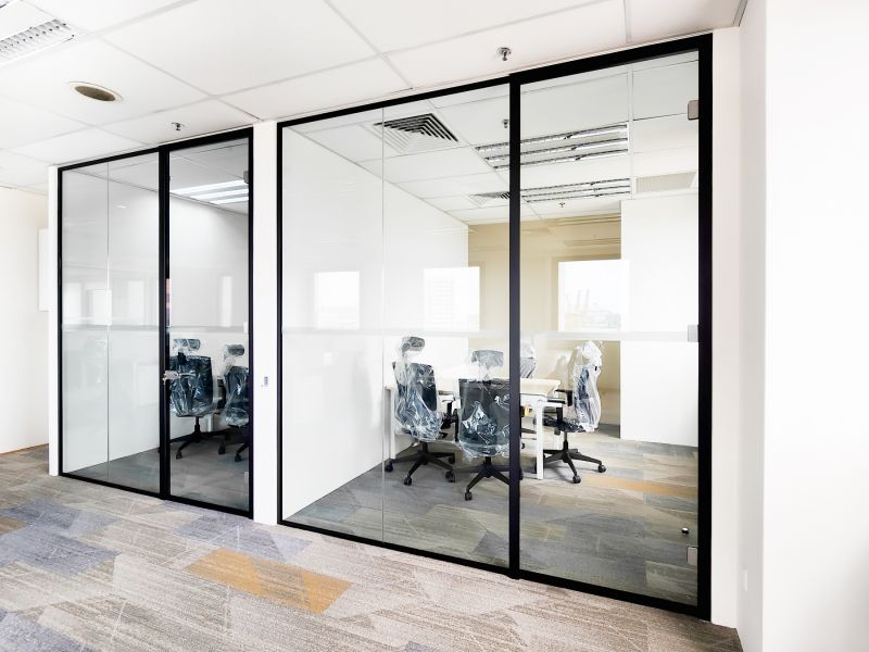 Office Meeting Room with Single Glazed Glass Panel