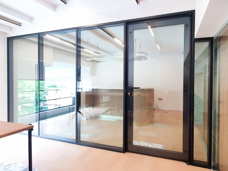 COMO Double Glazed Partition and Door